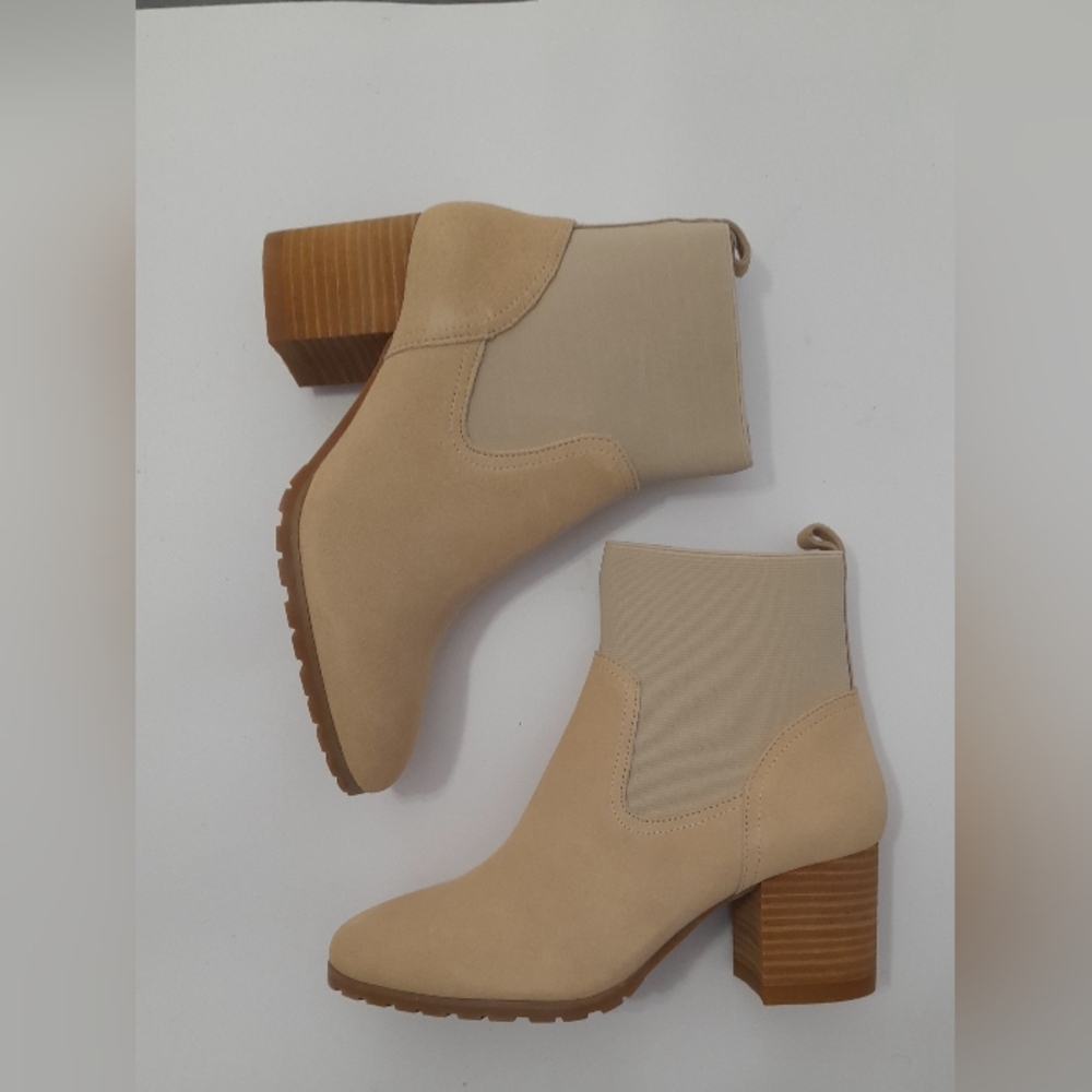 Violet & Red Loaded Knit Cuff Bootie Tan